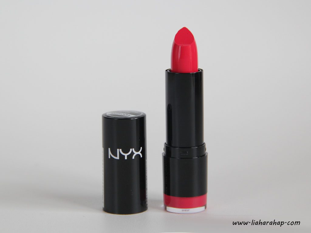 NYX Cosmetics Extra Creamy Lipstick