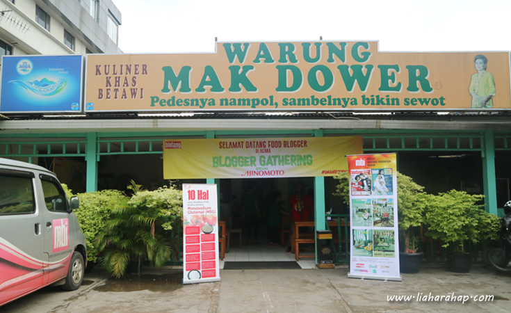Wisata Kuliner Betawi Warung Mak Dower