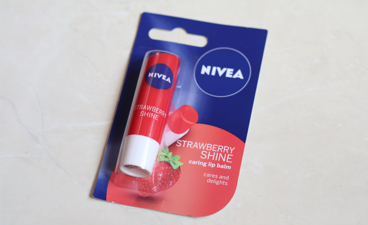 nivea strawberry lip balm